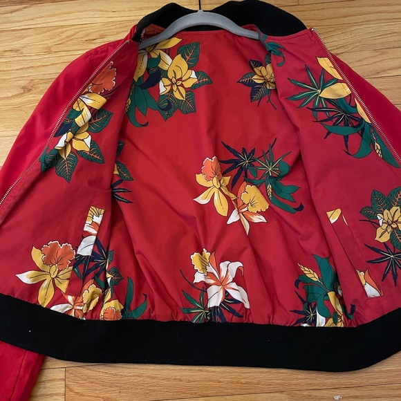 Obey reversible bomber jacket size xs - Picture 7 of 10